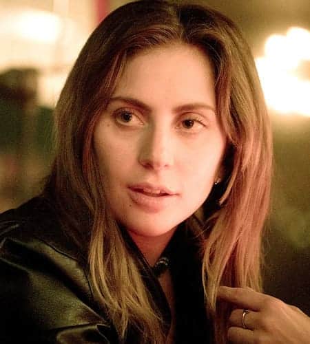 Lady Gaga is beautiful and makeup free in A Star Is Born