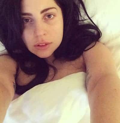 Lady Gaga with black hair and makeup-free is sexy