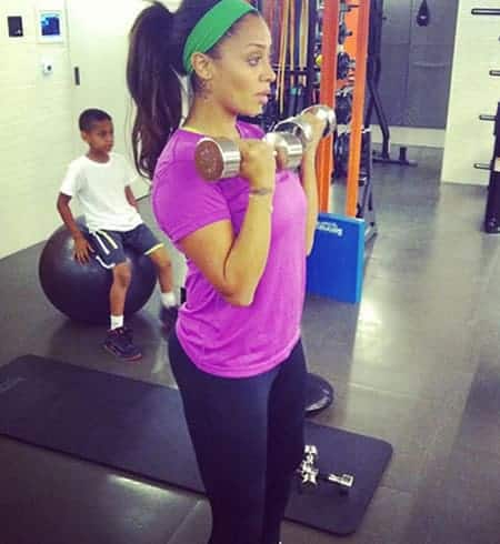 Lala Anthony lifting weights