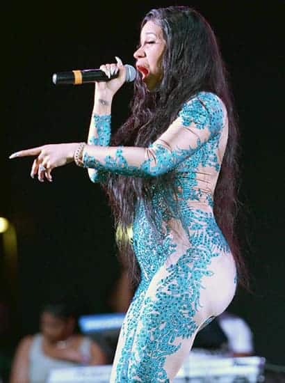 Cardi B looks like a blue mermaid in this outfit