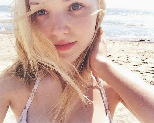 Dove Cameron having a nice day at the beach