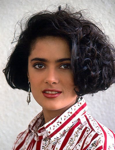 Salma Hayek liked to keep her hair short and curly in the 80s