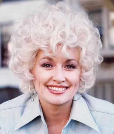 Dolly Parton trying the Marilyn Monroe look