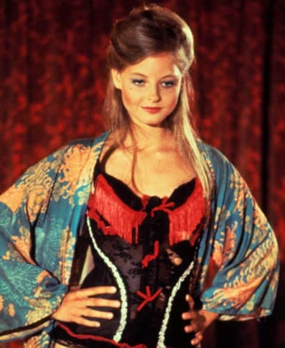 Jodie Foster look like a Japanese doll